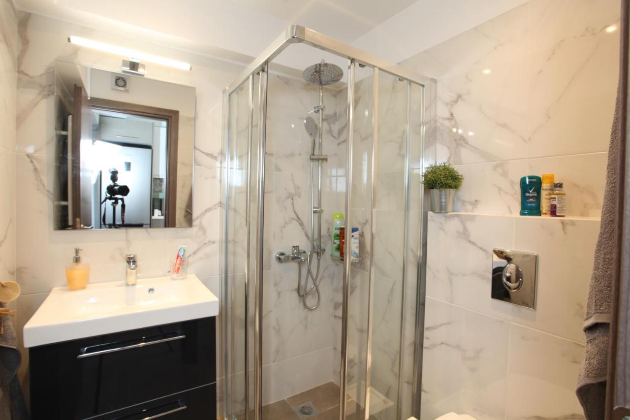 Edem Beach Apartment With Mountain View By Athenian Homes 외부 사진